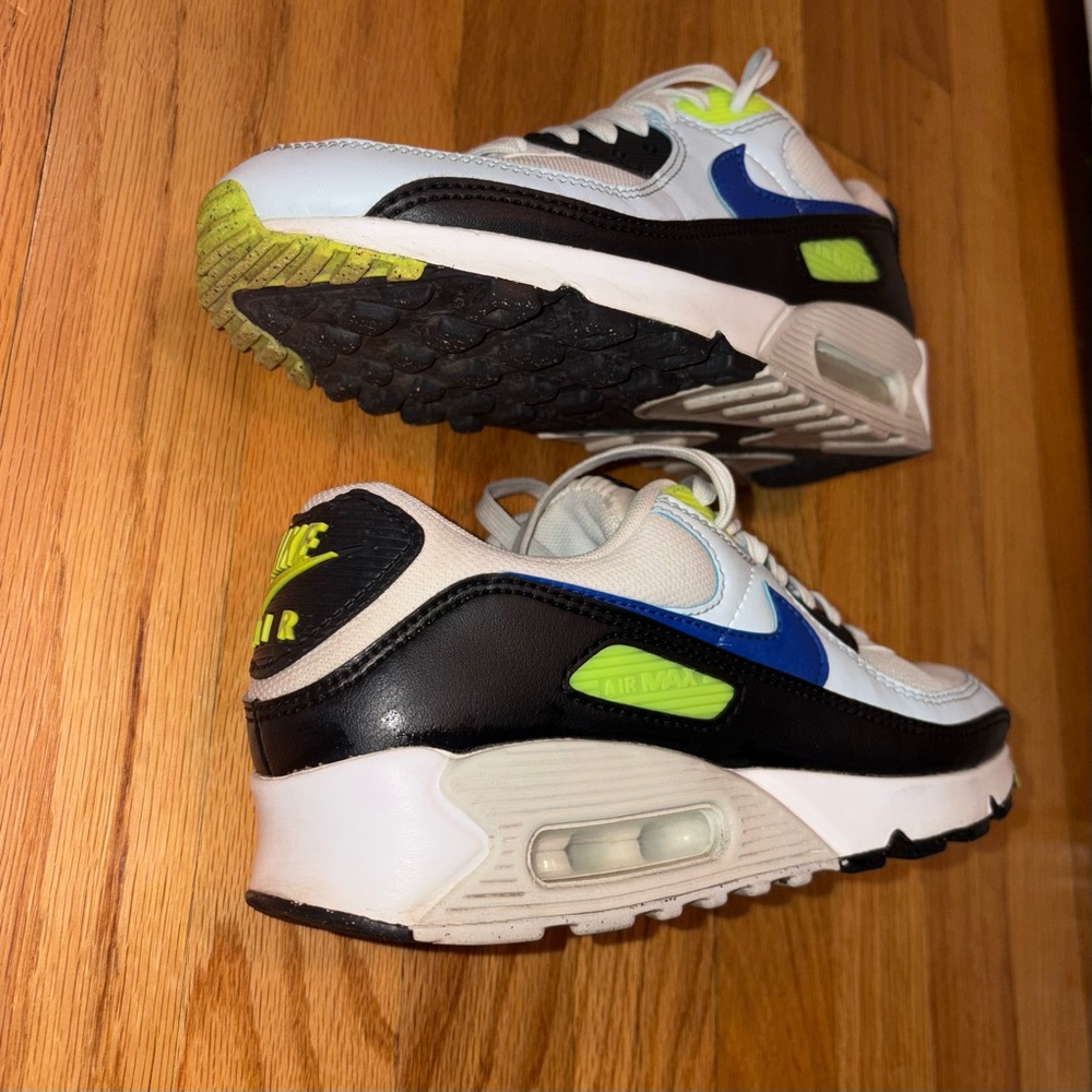 ✨ NIKE ✨ Women’s Air Max 90 Summit White/Racer Blue/Volt Size 6.5 With Box $140 - Picture 12 of 15